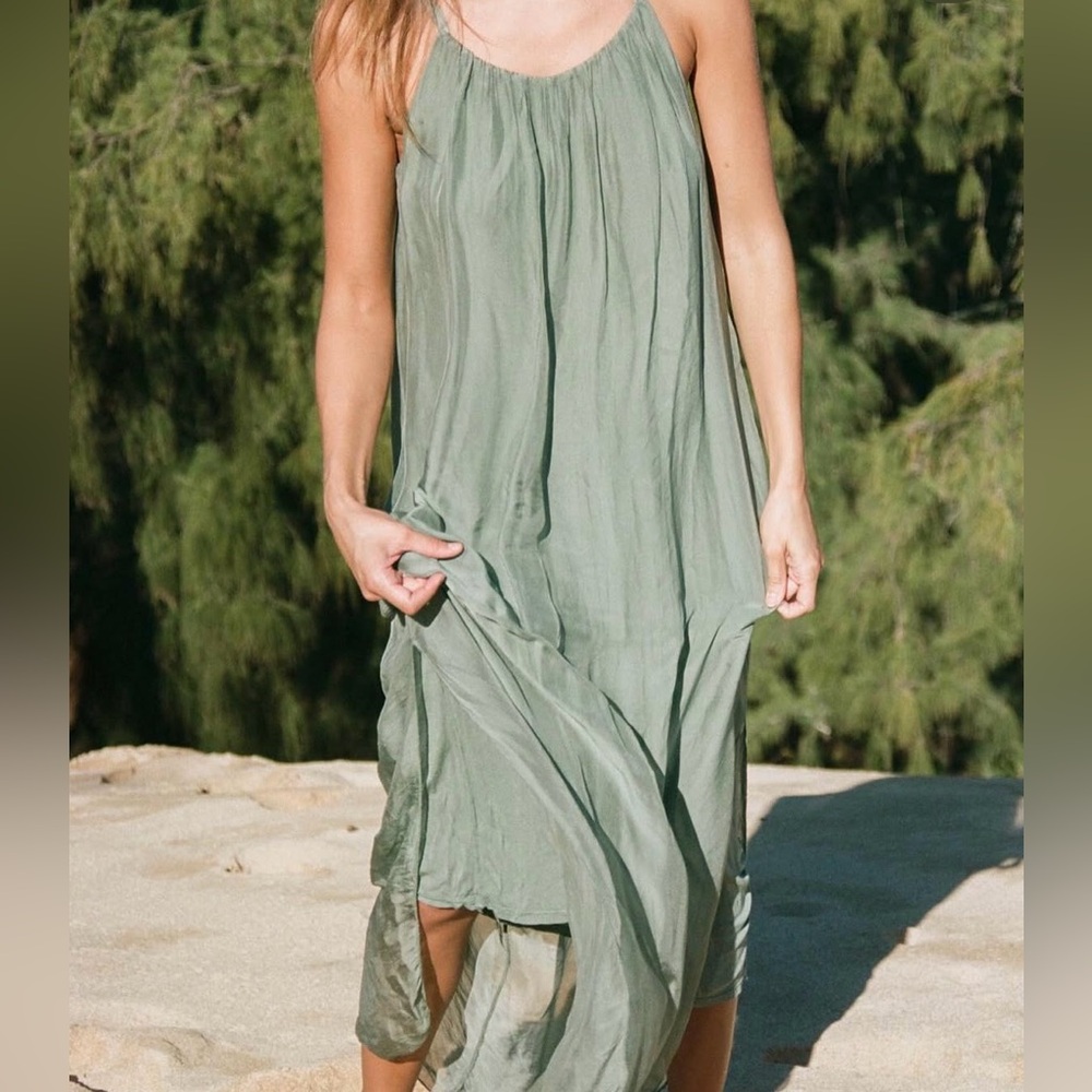 Mahina Teal Flowy Maxi Dress